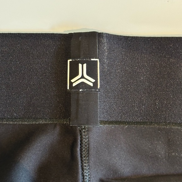 ULTRACOR Leggings - Picture 5 of 5